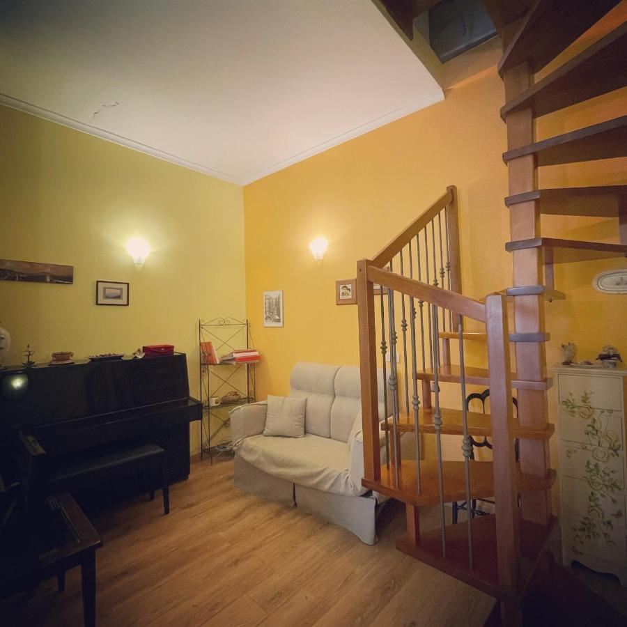 Jenniʻs Indipendent Tiny House Daire Napoli Dış mekan fotoğraf